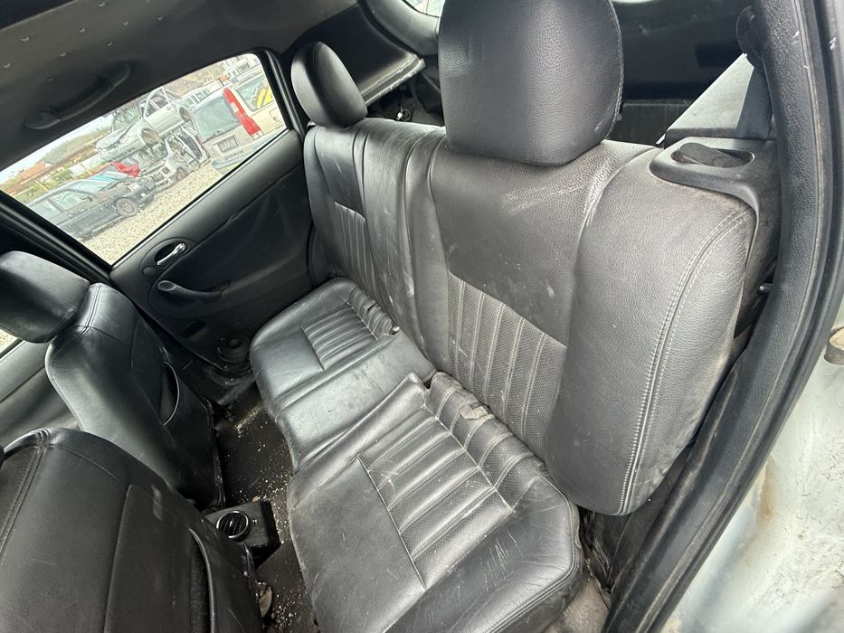 Alfa Romeo 147 1.9 114 кс  на части