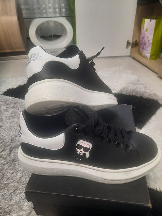Adidasi Karl Lagerfield nr 42