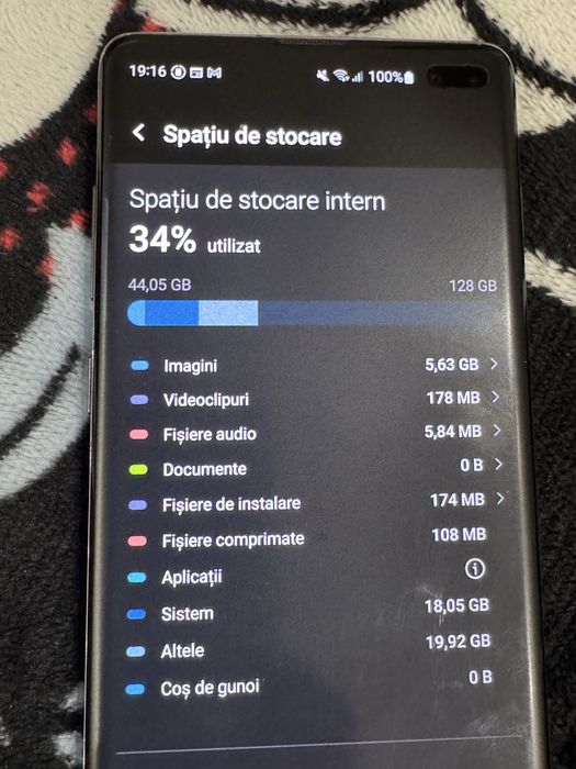 Samsung Galaxy S10+