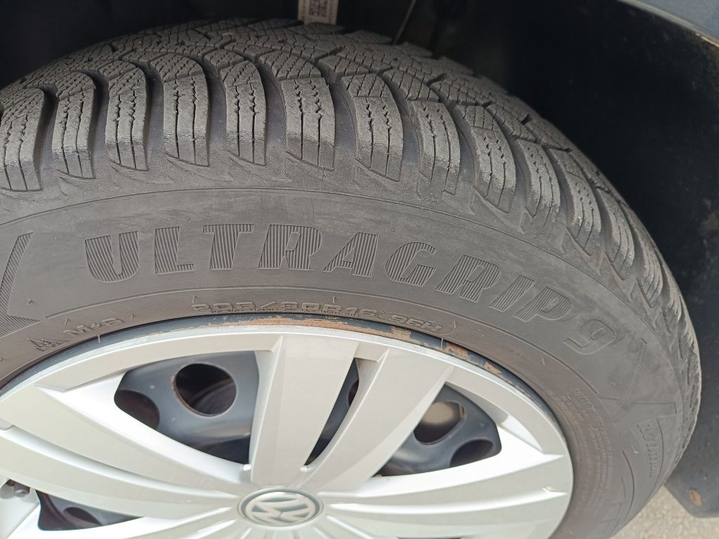 2 anvelope Goodyear Ultragrip 9 205/60/R16 96H