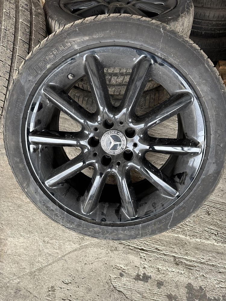 Jante Mercedes r18 cauciucuri Pirelli vara noi