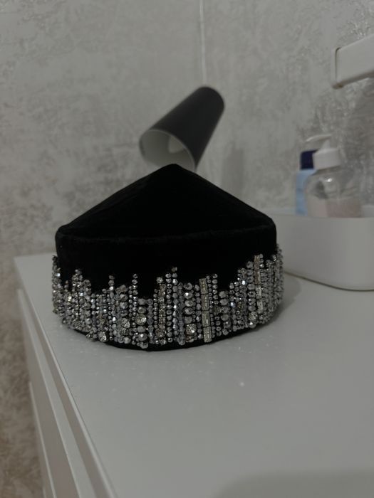 Женская Такия с камнями ручная работа