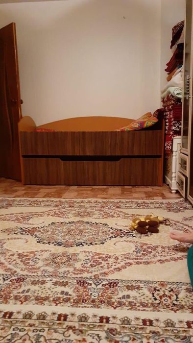 Кроват детский .