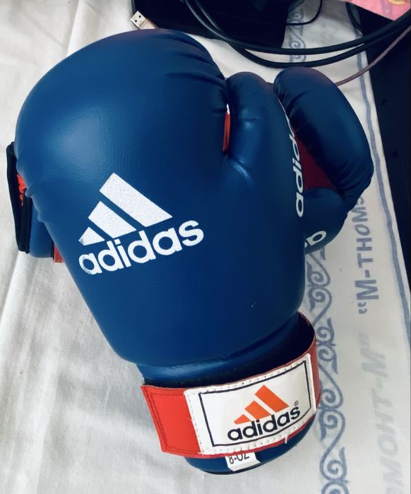 Перчатки для бокса