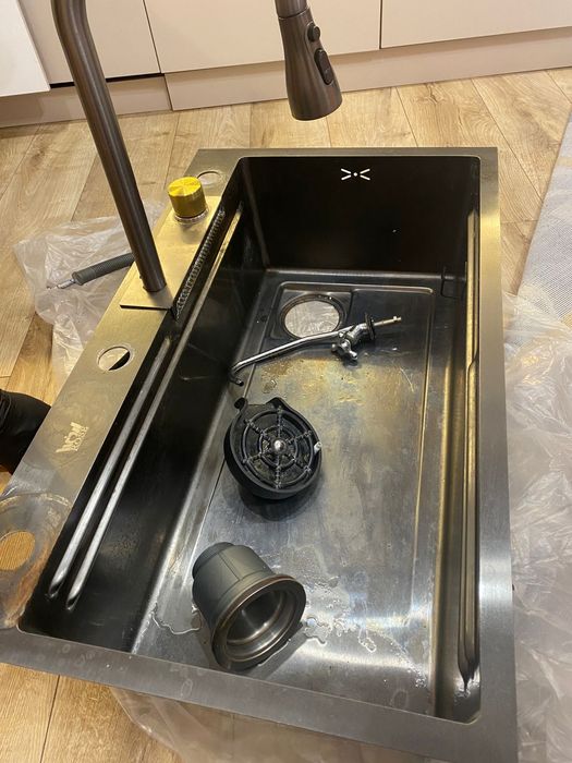 Умывальник на кухню. Размер 750*450