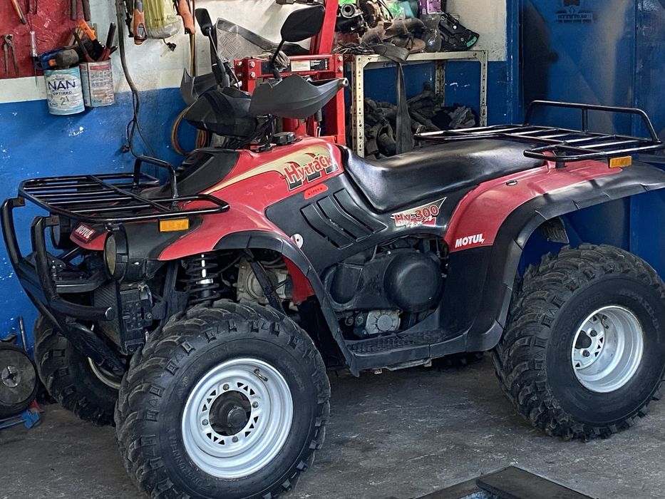 Vând sau schimb ATV