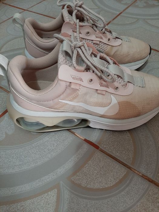 Adidași damă air max