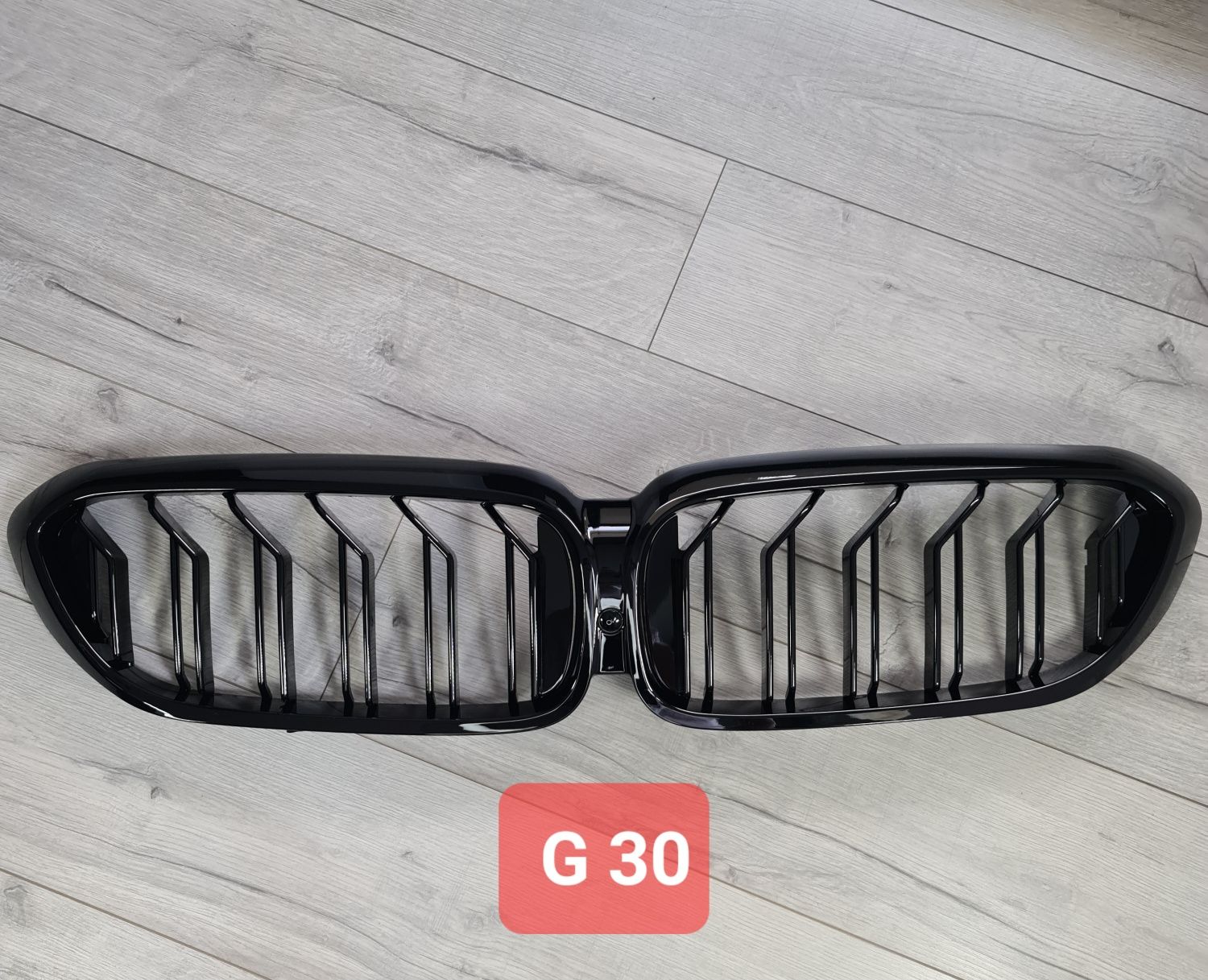 Grila-Dubla-M5-Facelift-Upgrade-Negru-Lucios-Bmw-Seria-5-G30-2017-2019