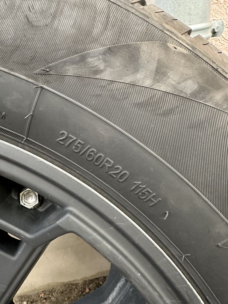 Джанти с гуми за Toyota 20”