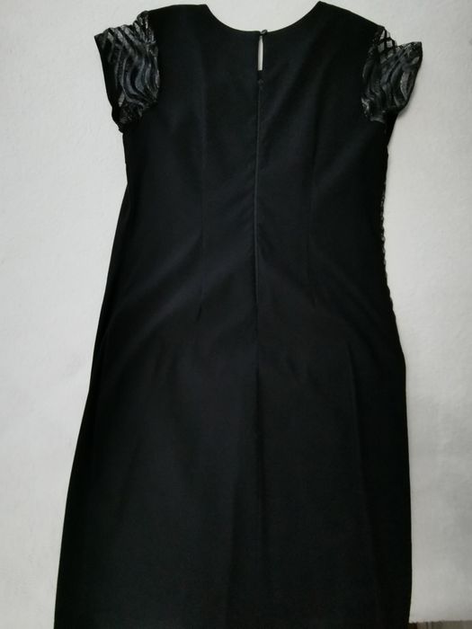 Дамски официални рокли