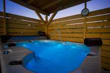 Vila petreceri, onomastice, majorate, cununii, botez, pool party