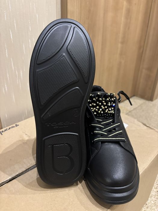 Обувки Tosca Blu Нови