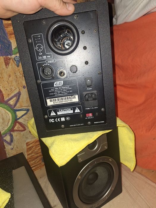 Boxe mini monitor Near 05 by ESI