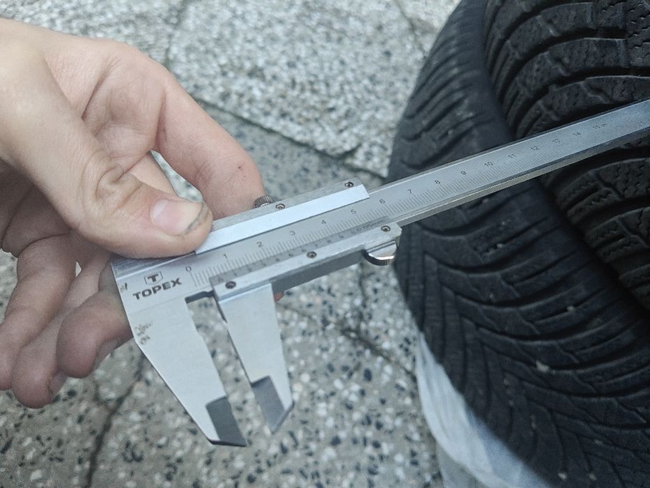 Продавам зимни гуми Firestone Winterhawk 4 215/55/R16