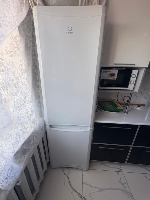 Холодильник в отличном состоянии