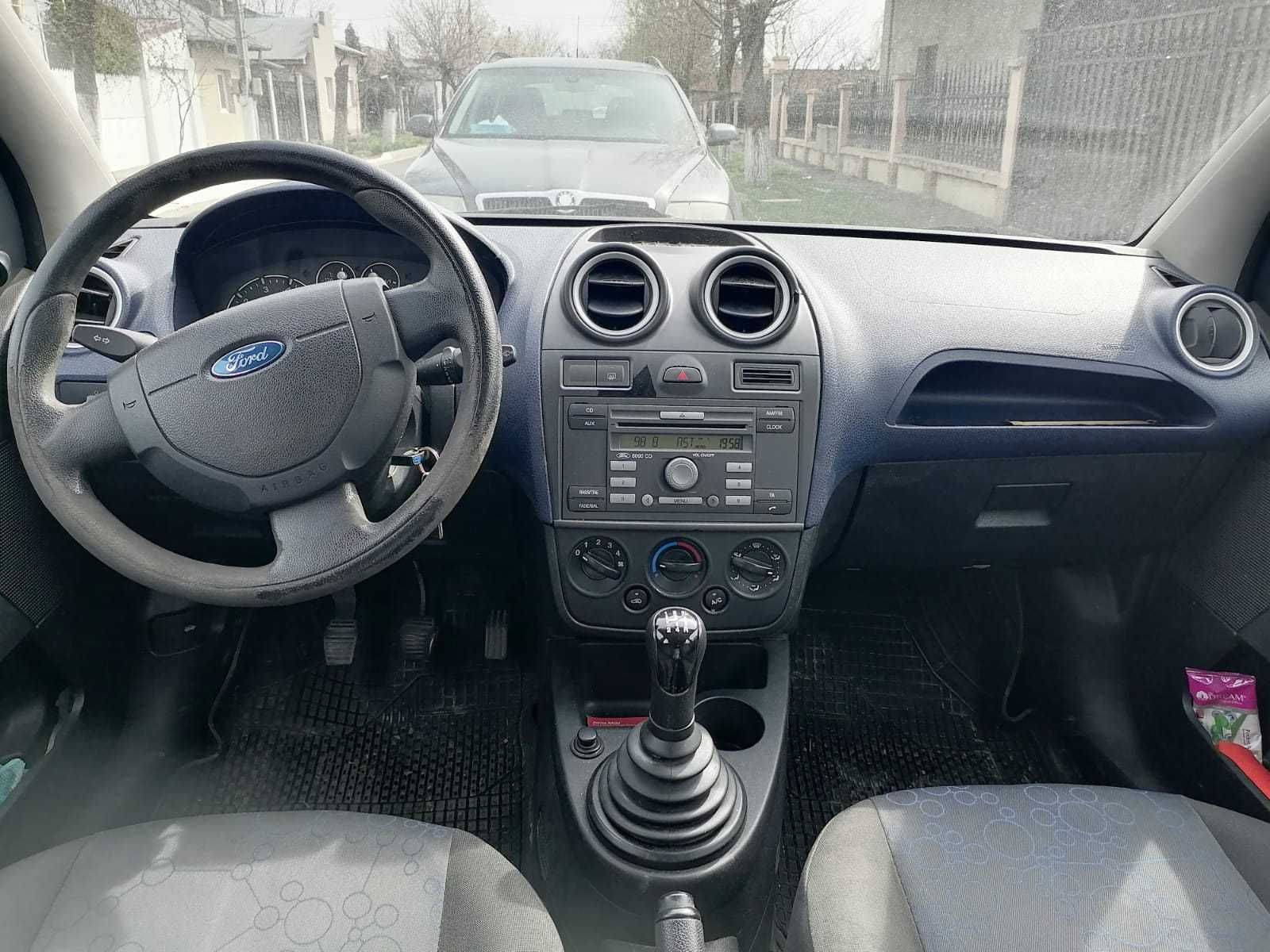 Ford Fiesta, 2006, 1.3 benzina, pentru reparat/rabla/dezmembrari