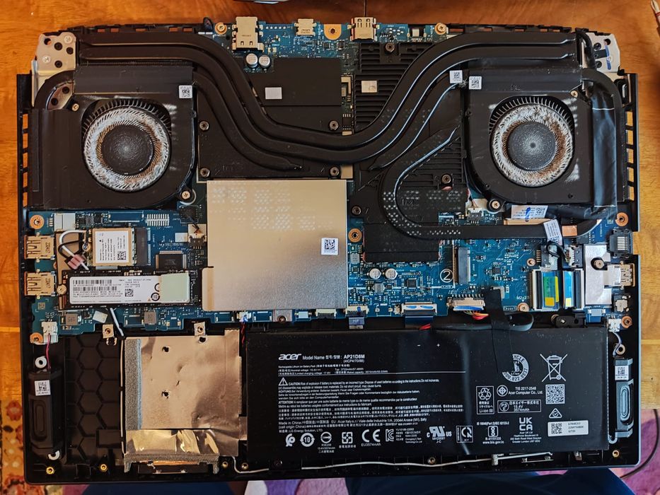 Instalam Laptopuri și calculatoare de la zero