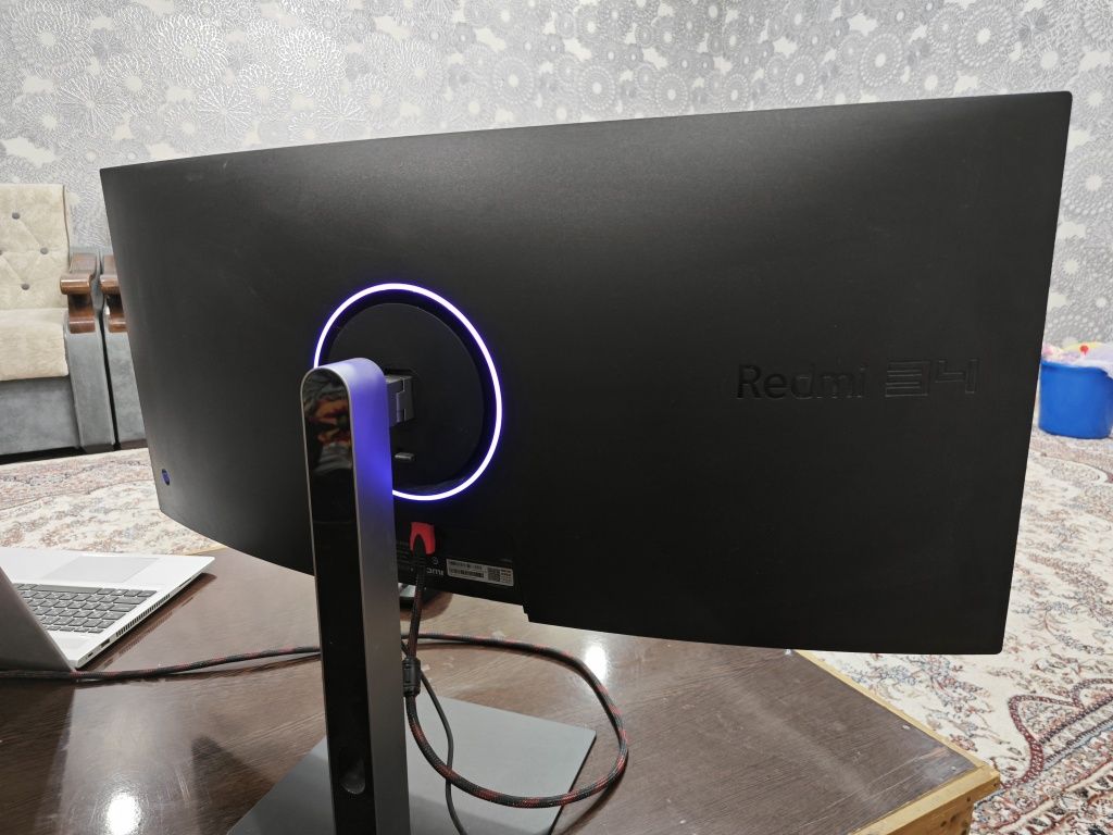 Б/у монитор Redmi G34WQ 4K 180Hz Curved
