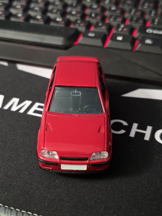 Opel Kadett gsi 1:43