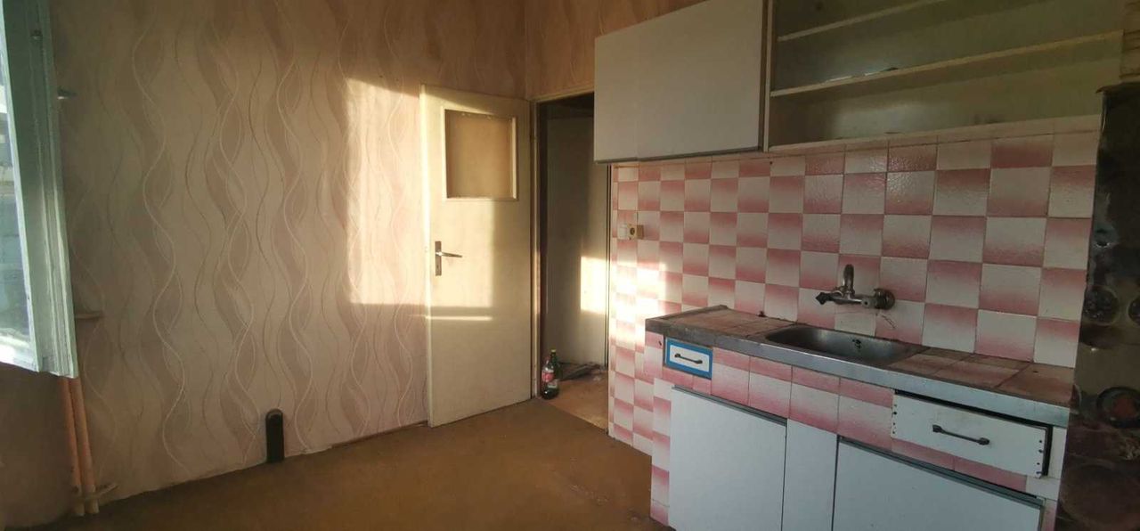 Продава се Четиристаен апартамент в Габрово, Младост - 86 кв.м за 742 €/кв.м - Снимка #13