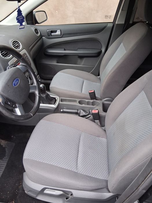 Ford Focus II,1,6 tdci ,109 cp
