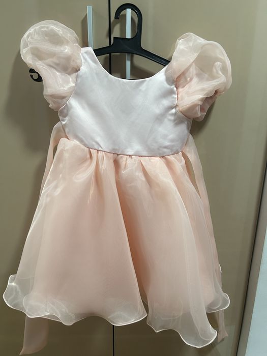 Rochie fetita pt ocazie , m 4-5 ani