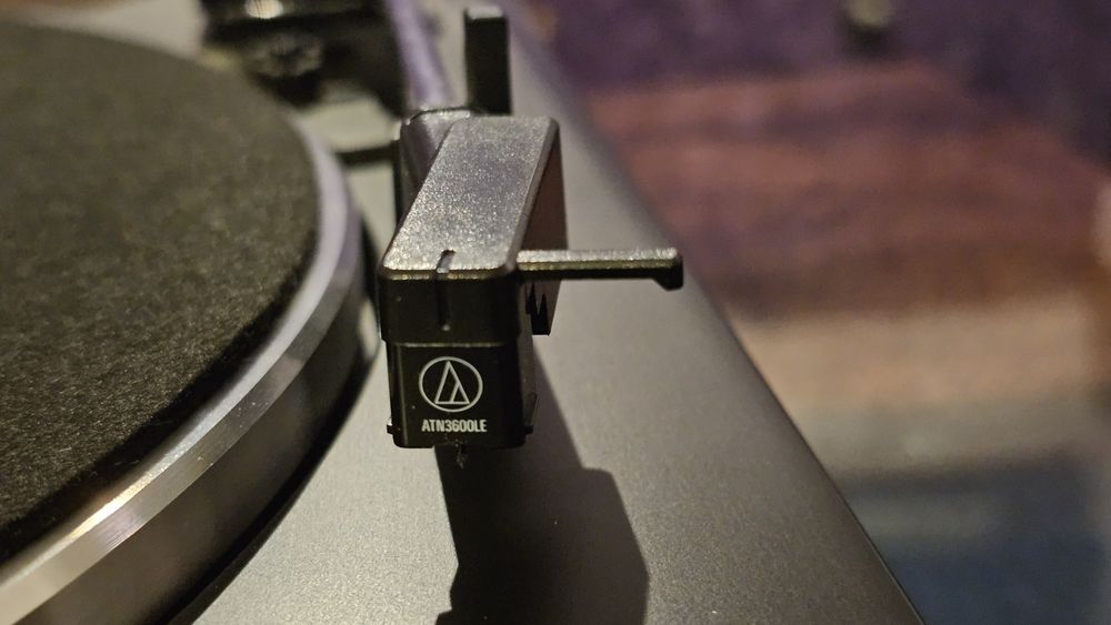 Грамофон audio-technica AT-LP60XBT - BLUETOOTH