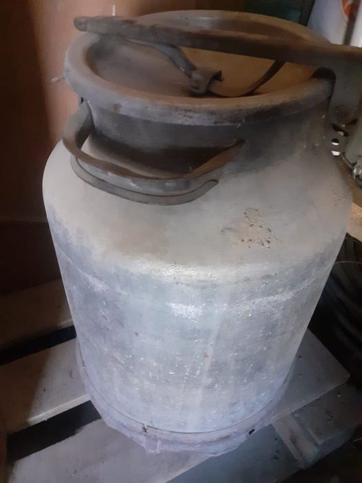 Алюменивый фляг.