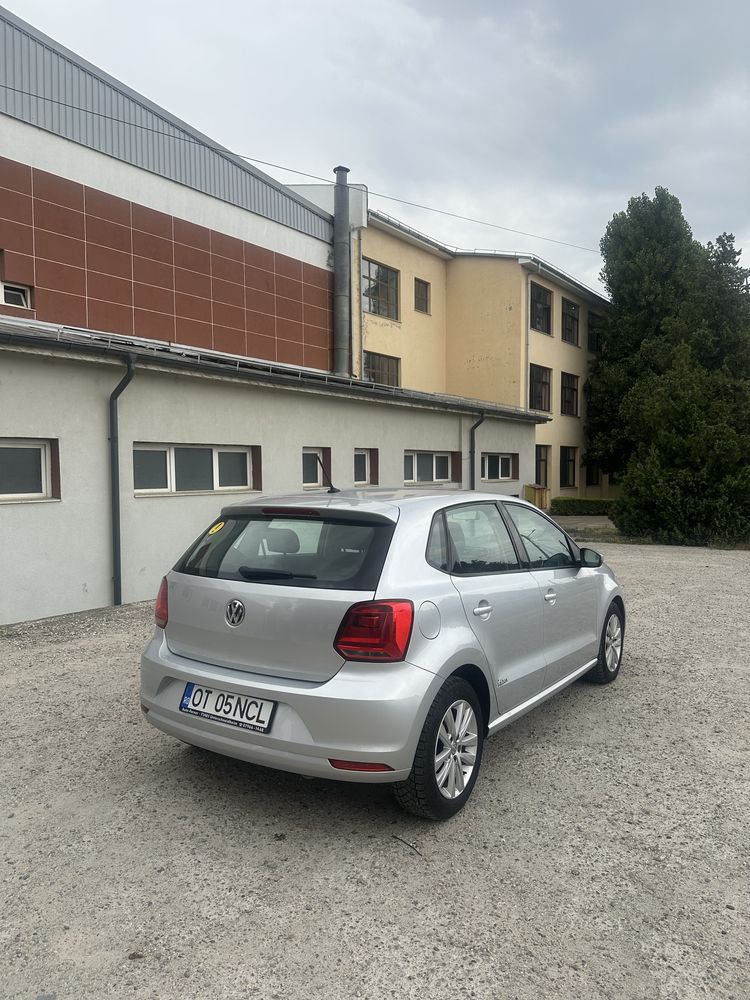 Vând Volkswagen Polo 2015