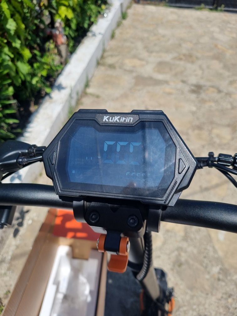 Trotineta Kukirn g2 pro