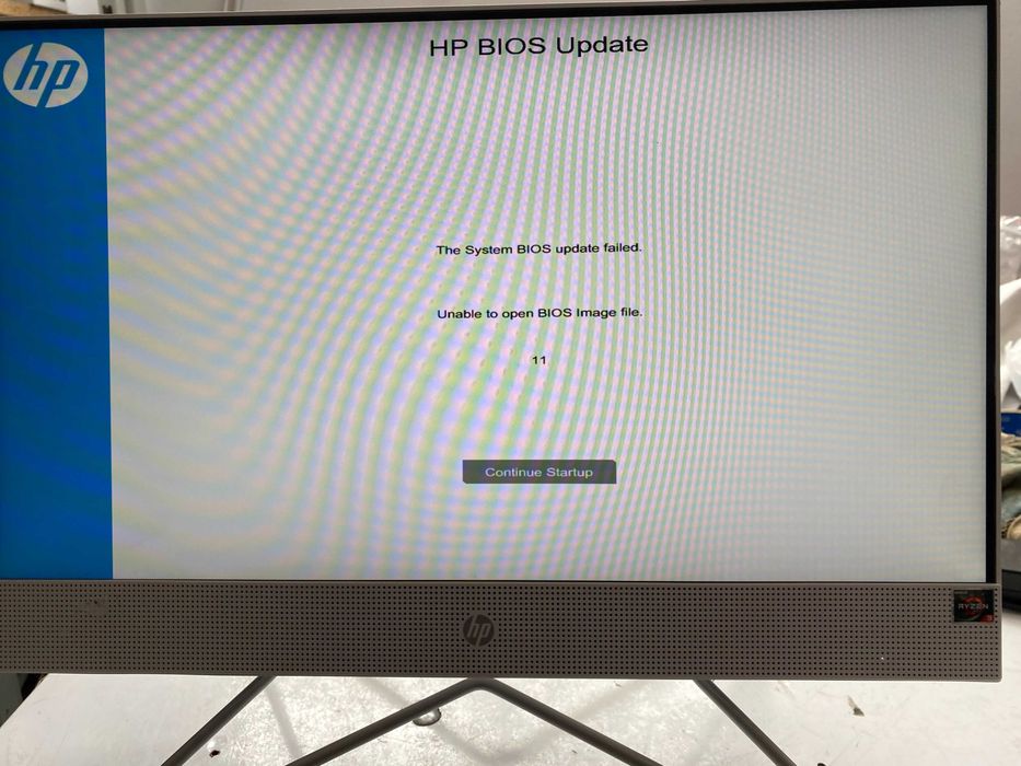 Sistem All-in-One HP 205 G4 cu procesor AMD Ryzen™ 3 3250U