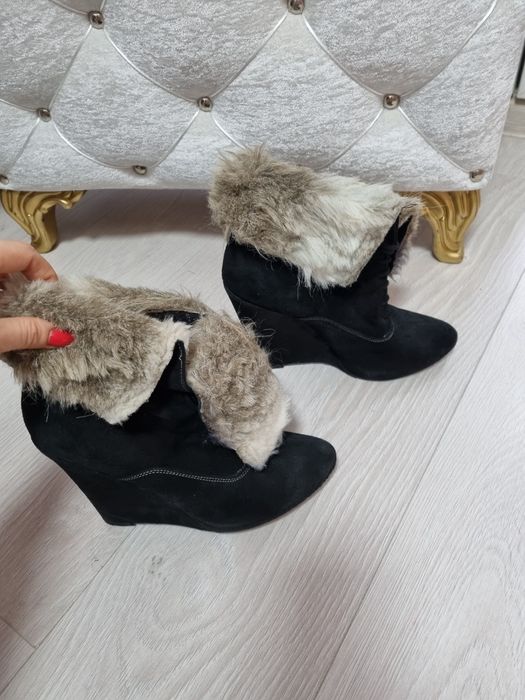 Botine din piele intoarsa cu blanita,Minelli,  39