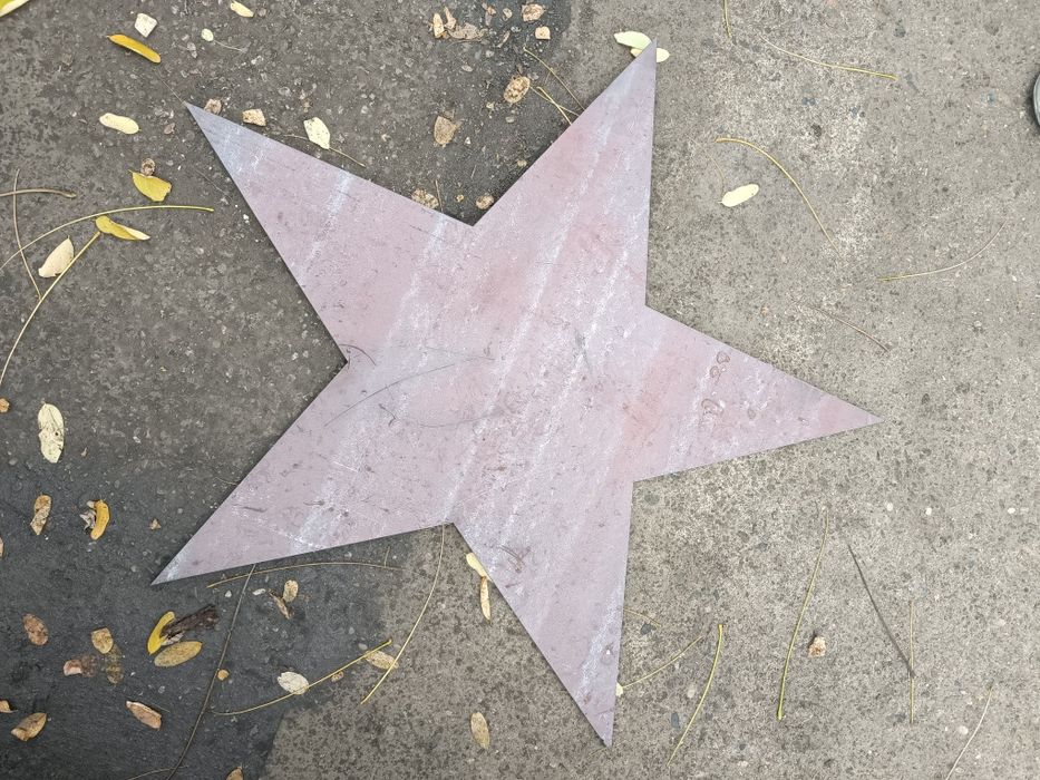 Vând ornament forma stea