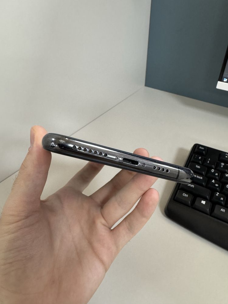 Iphone Xc max 256