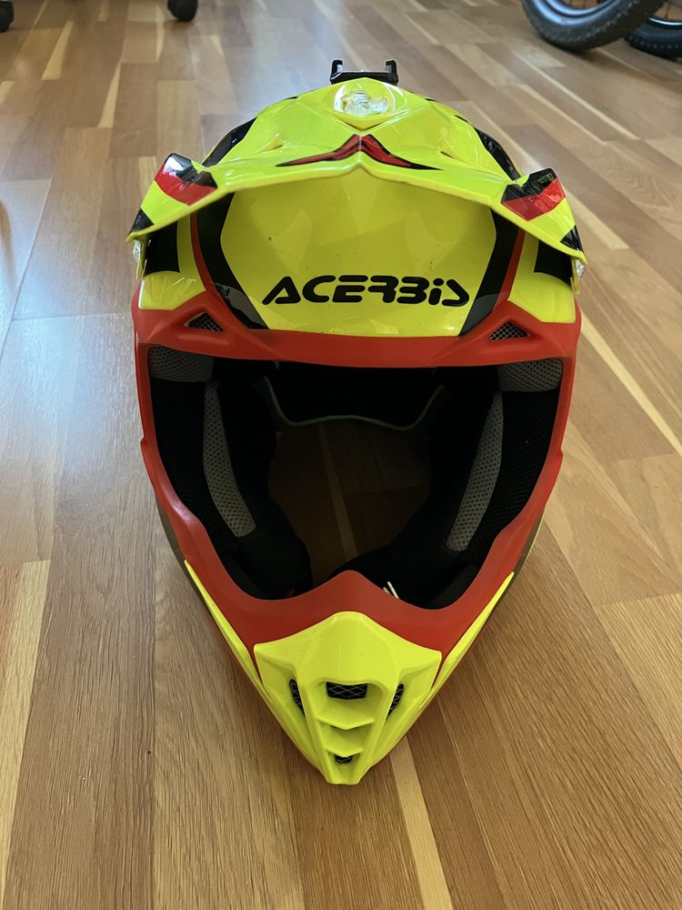 ендуро каска Acerbis