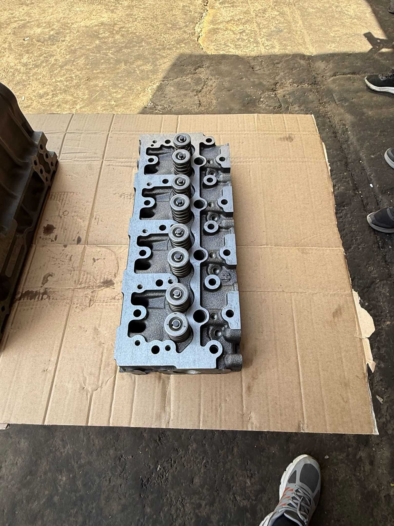 chiuloasa echipata Yanmar 4TNV88