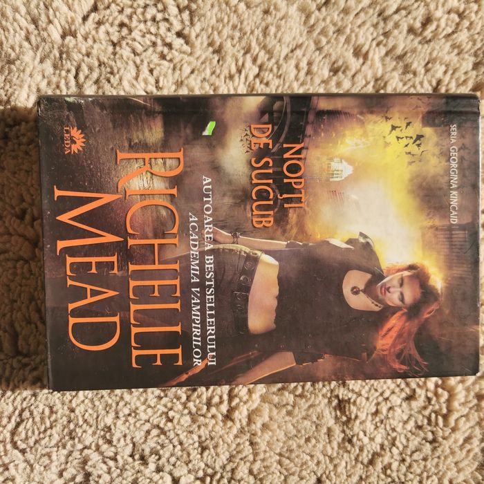 Seria completa "Georgina Kincaid" de Richelle Mead