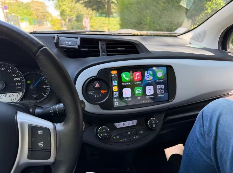 Navigatie Android Toyota Yaris Waze YouTube GPS