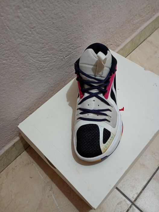 Jordan Zoom Separate