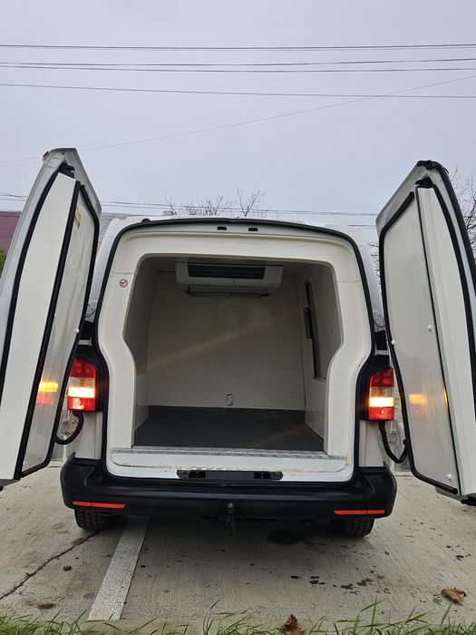 Volkswagen transporter frigorific frig 2015