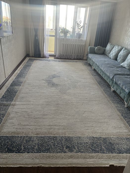 Диван гостиной  4 метр