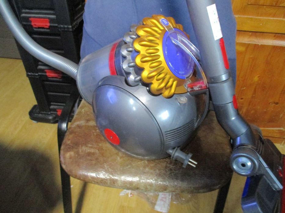 aspirator dyson big ball
