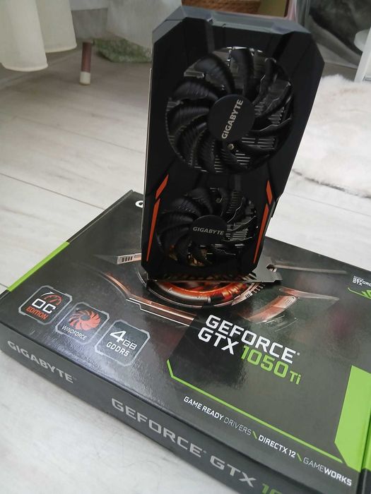 Vând GeForce® GTX 1050 Ti 4GB, stare utilizată