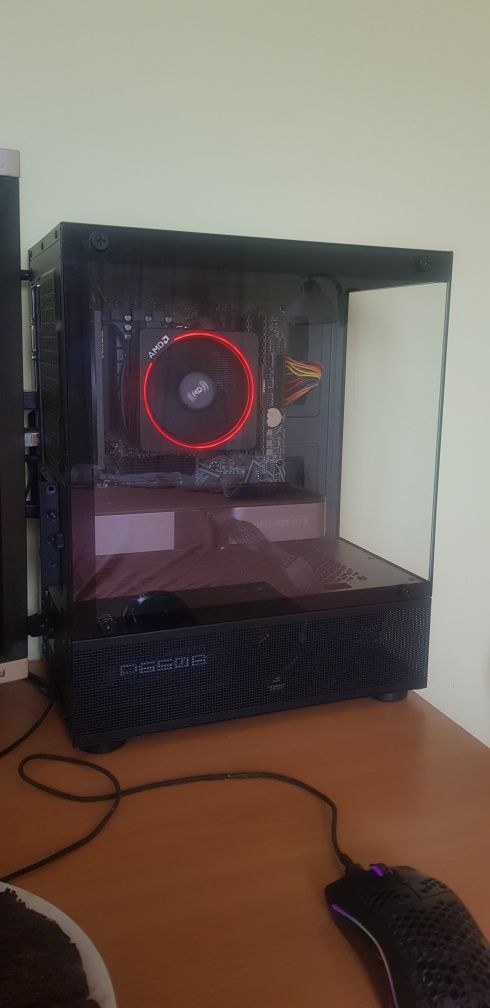 PC cu Monitor 27"  RTX 3070 Ryzen 3600 (4,2GHz) 8x2 GB RAM