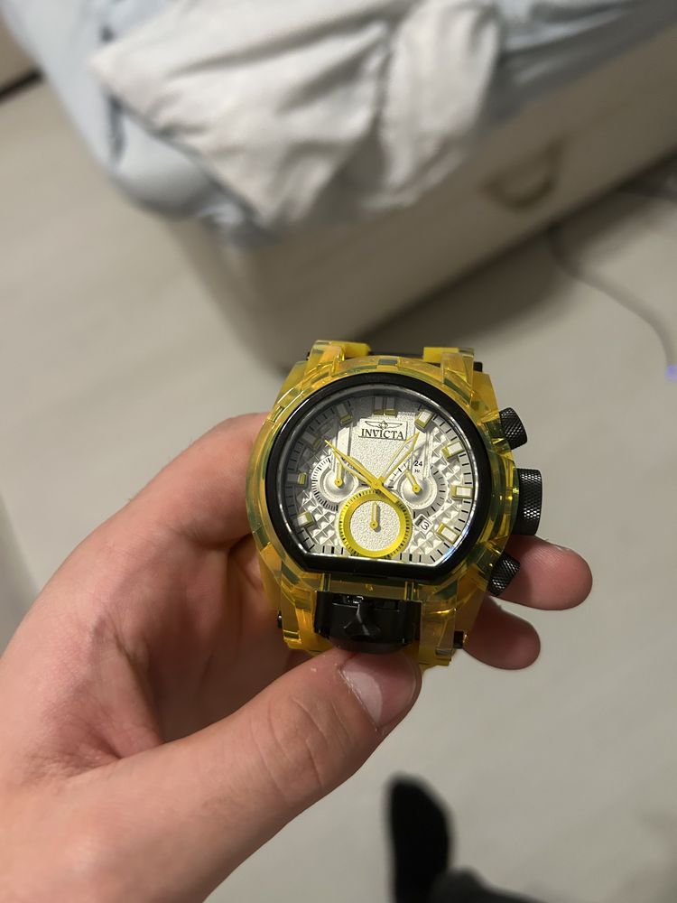 Invicta Bolt - Zeus Magnum