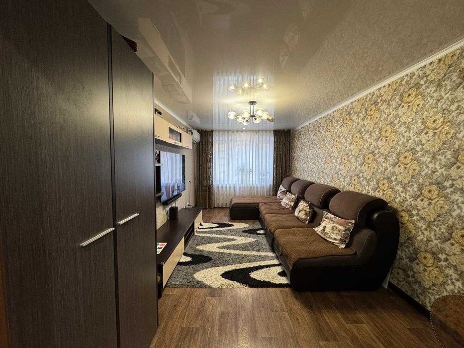 S  Продам 3-х ком УП на 9 мкр 5/5 этаж. Локация — отличная