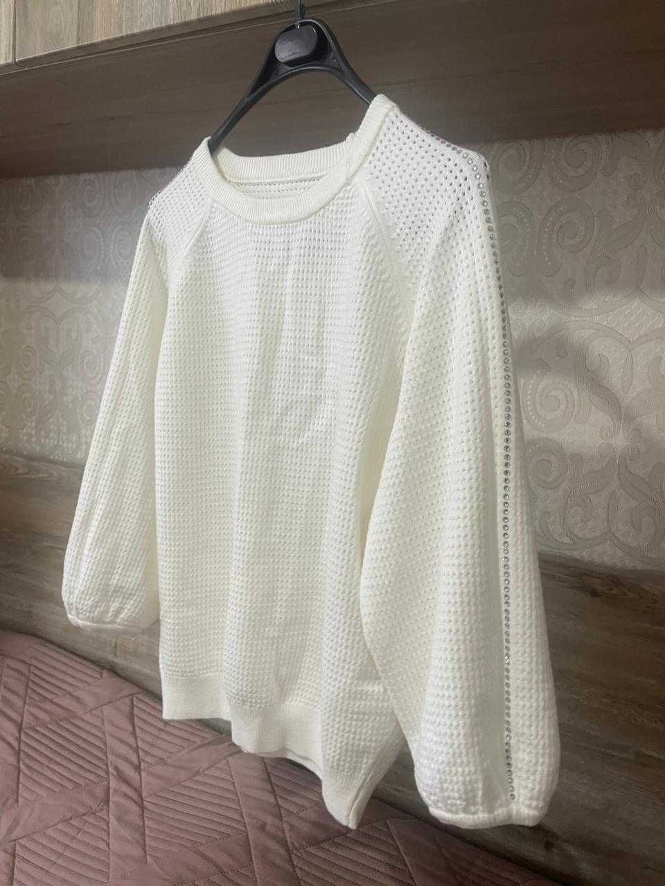 Продам женскую одежду  новую и   б/у