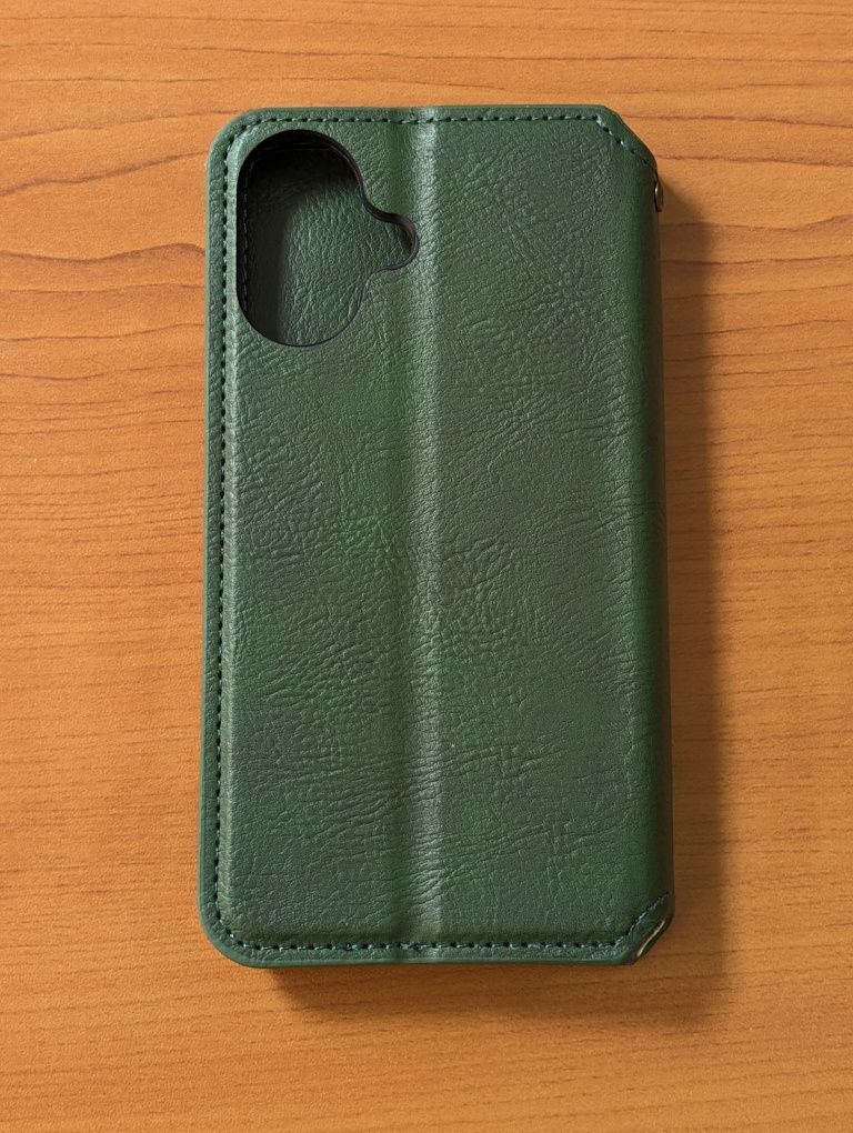Кожен калъф за iPhone 16