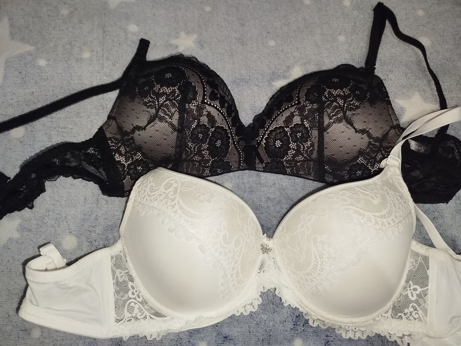 Бюстгалтера рр 90 и 95