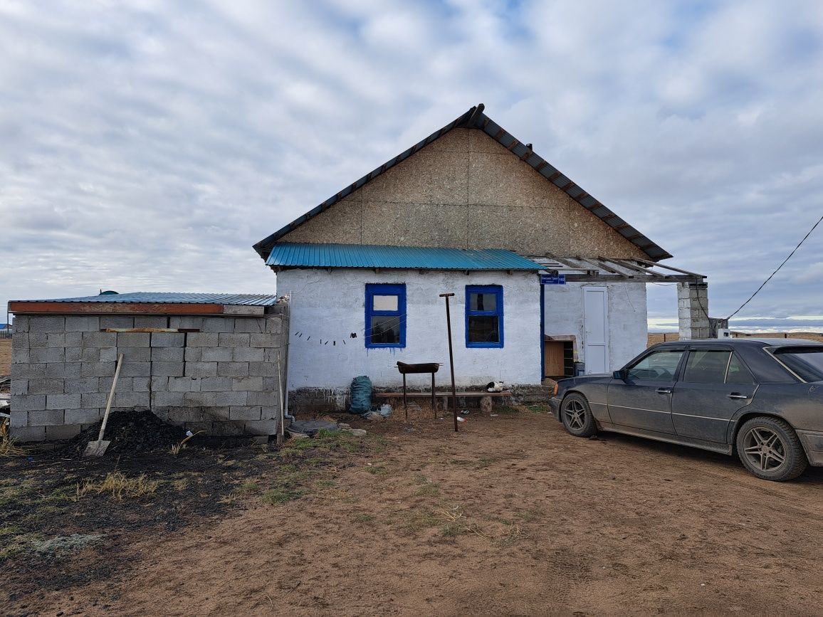 Продам дом 100кв в село Павлодарское 5 заезд
